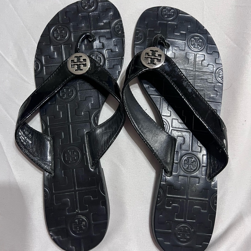 Black and silver Tory Burch Sandals size 7
